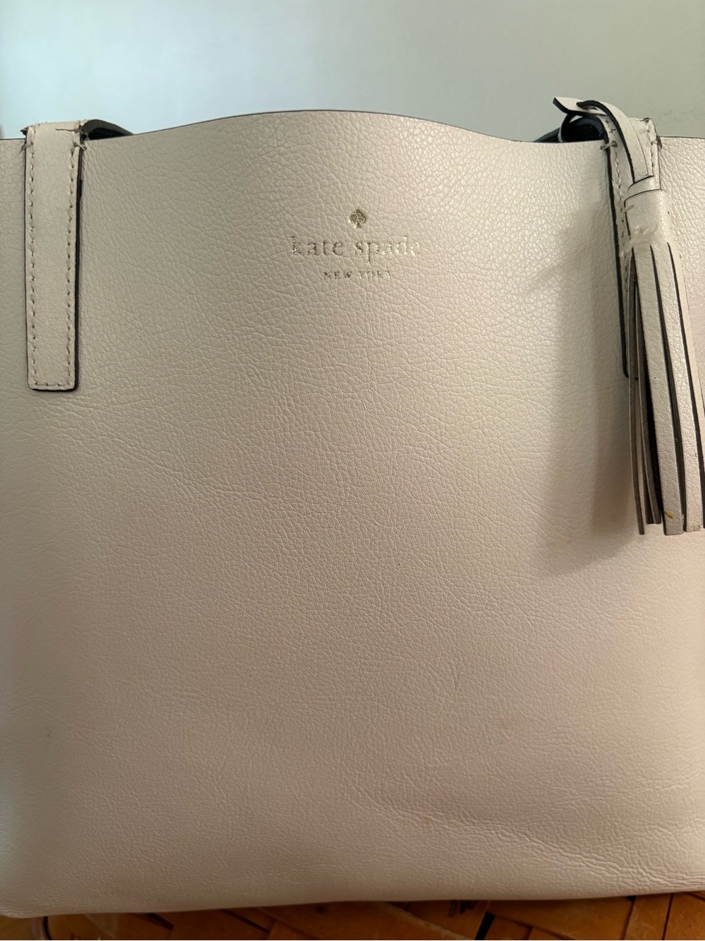 kate spade Reversible Leather Tote Gray Ivory Tassel Large - Picture 4 of 8